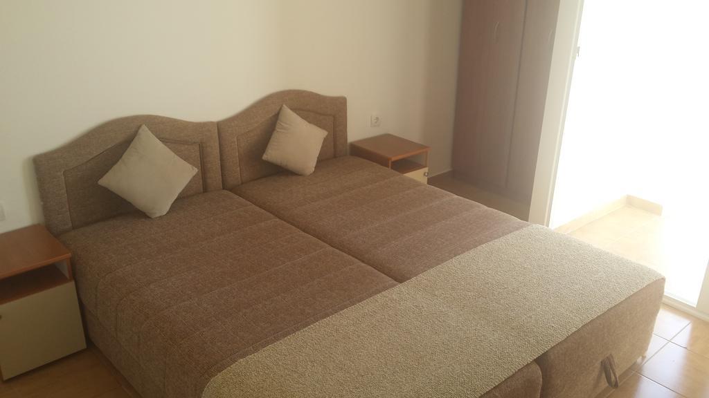 Apartments Teodora Obala Petrovac Room photo